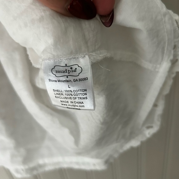 Mud Pie Large White Eyelet Blouse women’s large - Picture 2 of 4